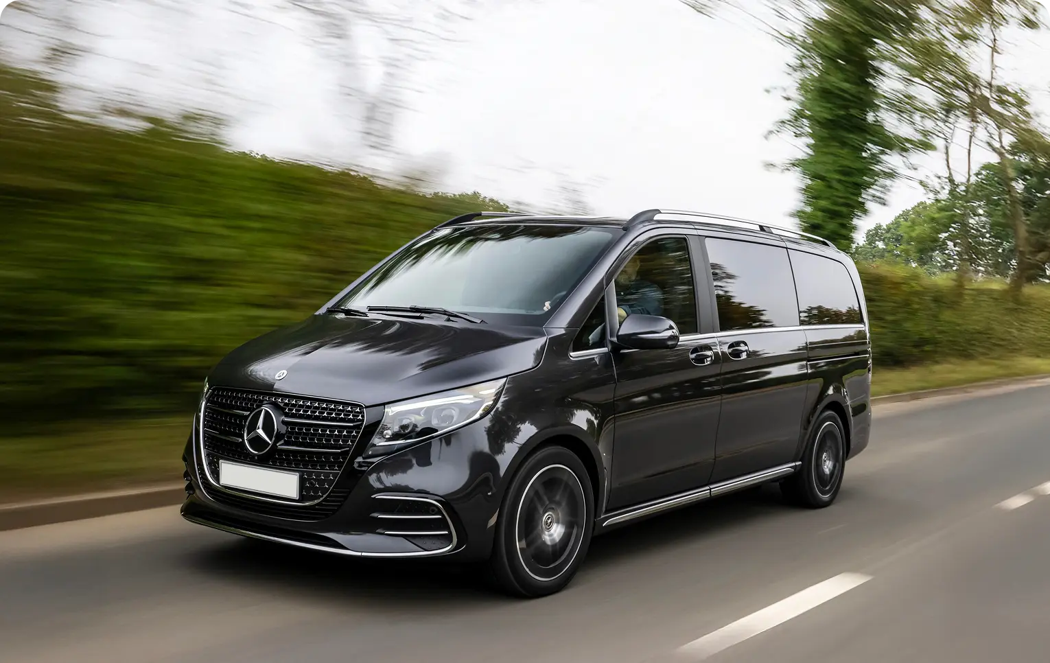 Mercedes Benz V-Class - Rider Arabia